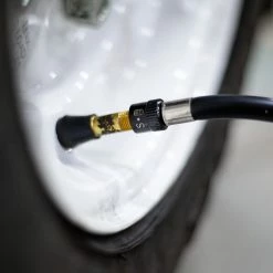 Rogue Fitness Rogue Ball Pump -Rogue Fitness Shop AD0135 WEB2 xveqxw