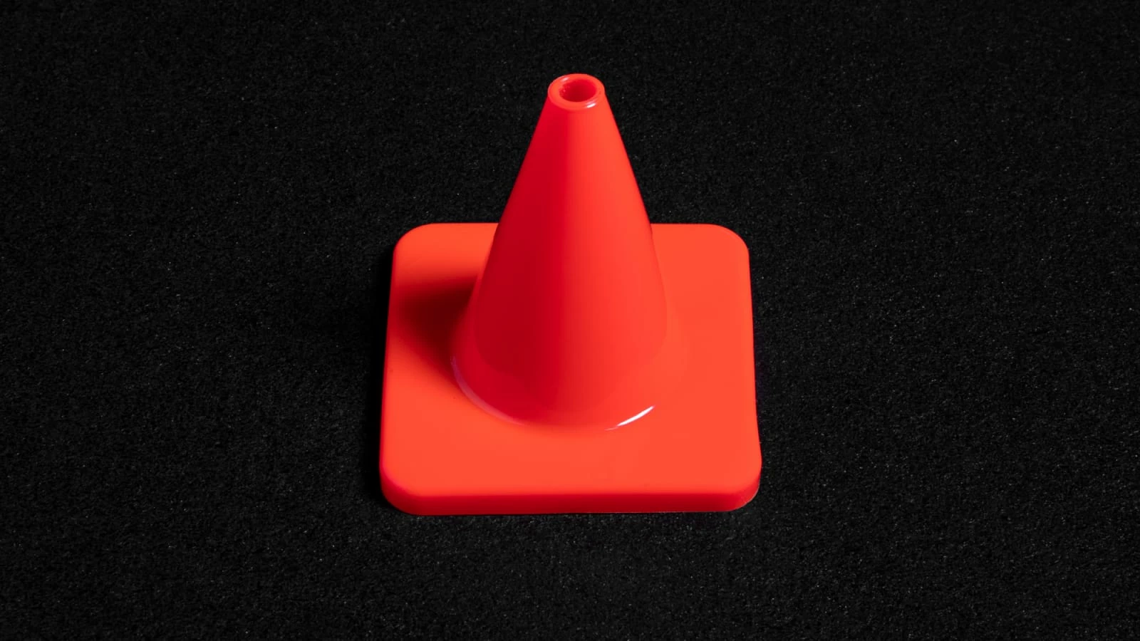Powermax 4" Cone Marker 1 Powermax 4" Cone Marker