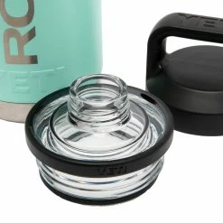YETI Bottle - 26oz Duracoat - Chug Cap 5 YETI Bottle - 26oz Duracoat - Chug Cap -Rogue Fitness Shop YT0054 WEB2 njjsce